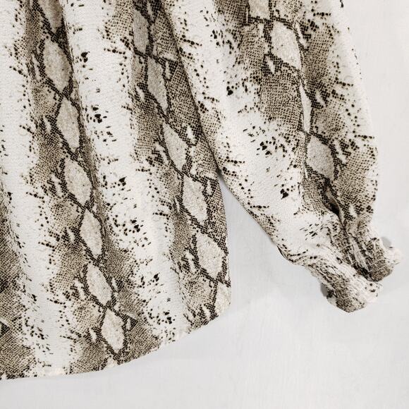 J For Justify Blouse Womens Large Snake Print Off The Shoulder Ruffle Neck Top - Picture 3 of 8